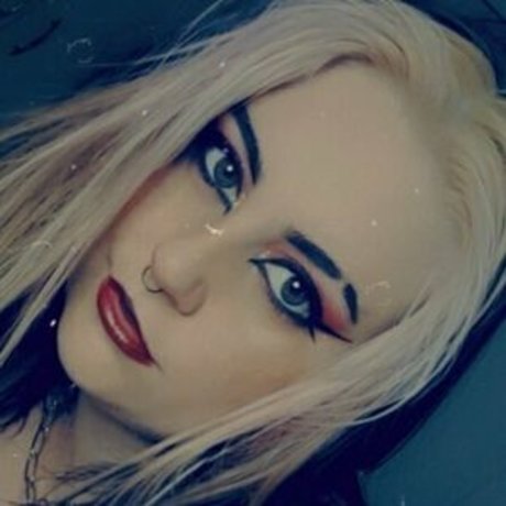 Foto di nudo di fuga di OnlyFans di Alrightyp3ach