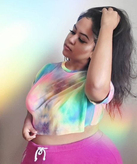 Foto di nudo di fuga di OnlyFans di Uilanibabe