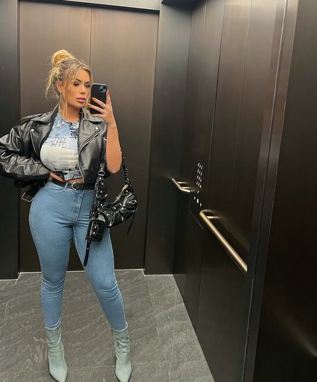 Lisa Amber