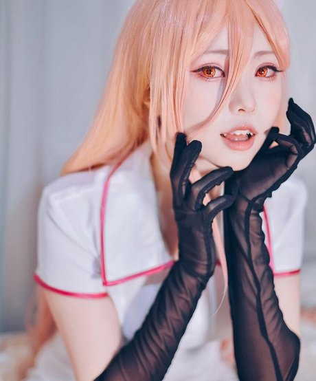 Ely Cosplay