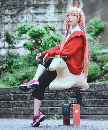 Ely Cosplay