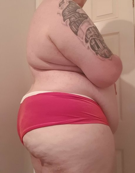 Foto di nudo di fuga di OnlyFans di Fatterigrow