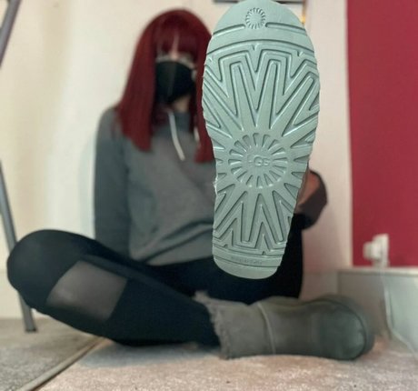 Foto di nudo di fuga di OnlyFans di Xxlouisafxx