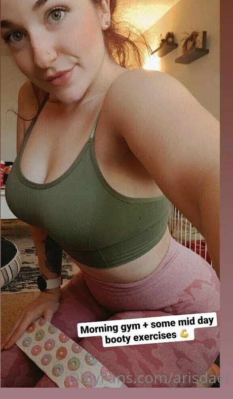 Foto di nudo di fuga di OnlyFans di Arisdael