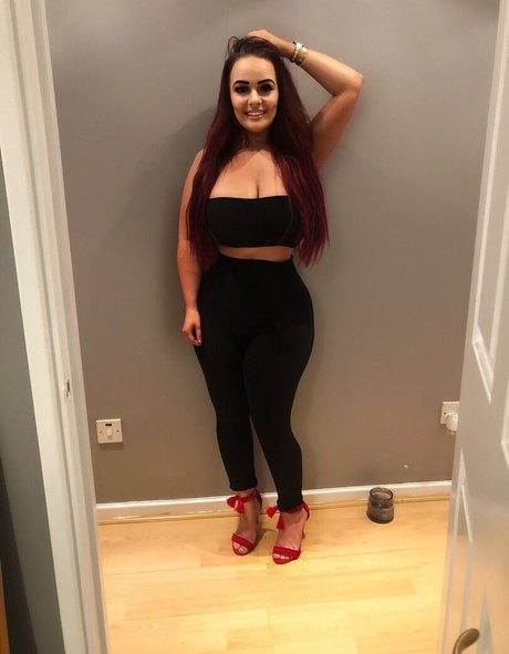 Foto di nudo di fuga di OnlyFans di Shauni Rixon