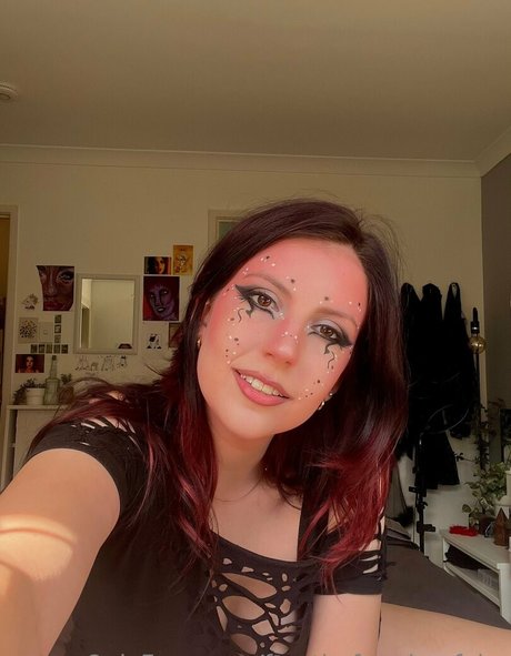 Foto di nudo di fuga di OnlyFans di Freethefemdomfairy
