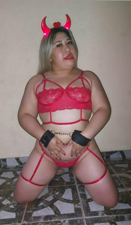 Foto di nudo di fuga di OnlyFans di Pilarok