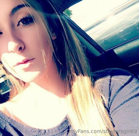 Foto di nudo di fuga di OnlyFans di Steelersgirl69