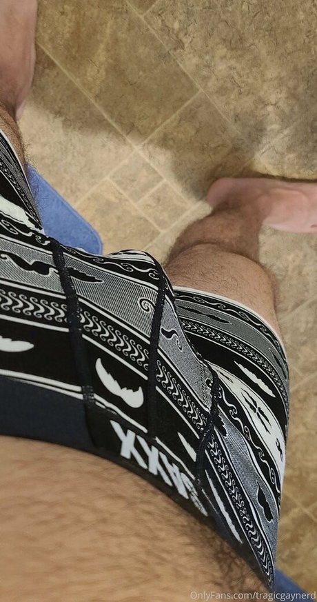 Tragicgaynerd