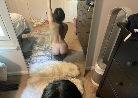 Foto di nudo di fuga di OnlyFans di Skyewrld