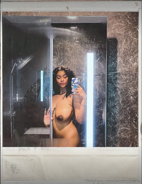 Foto di nudo di fuga di OnlyFans di Whoissapphic
