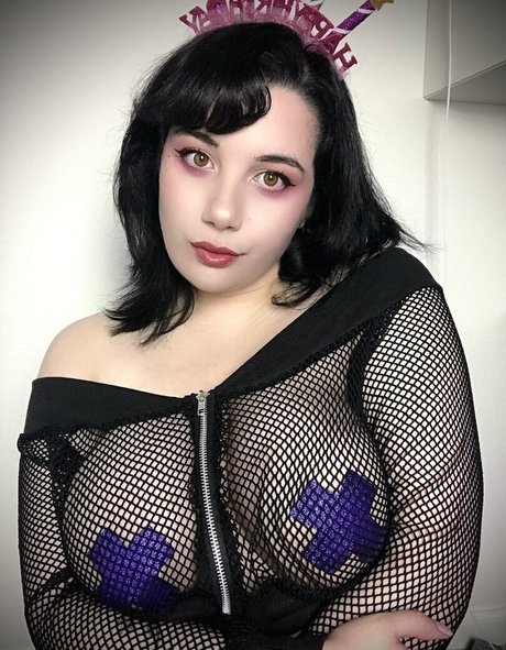 Foto di nudo di fuga di OnlyFans di Demonlewds