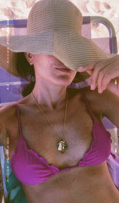 Foto di nudo di fuga di OnlyFans di Juliana Knust