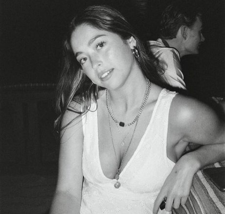 Foto di nudo di fuga di OnlyFans di Lola Consuelos
