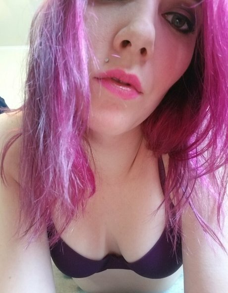 Foto di nudo di fuga di OnlyFans di Karasfreefeet