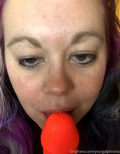 Foto di nudo di fuga di OnlyFans di Yourgalphronia
