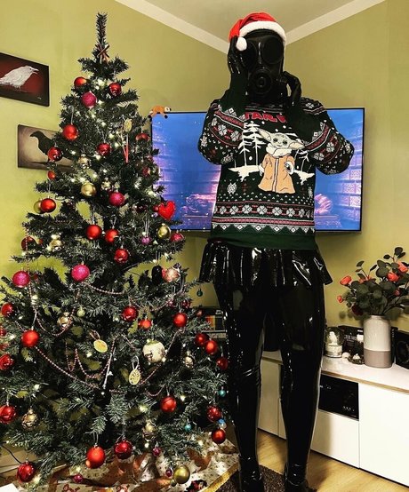 Heavyrubberette_free