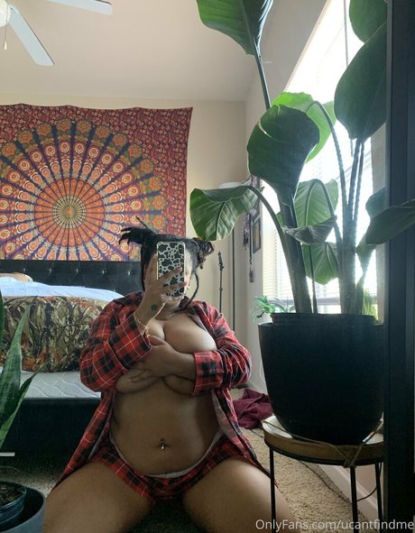 Foto di nudo di fuga di OnlyFans di Leavenowplz