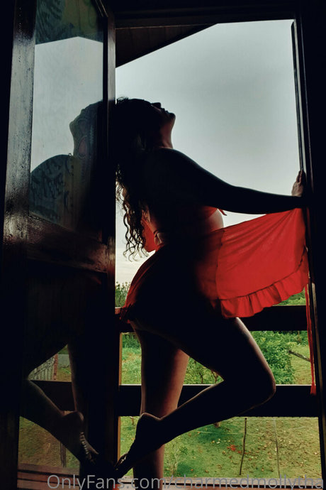 Foto di nudo di fuga di OnlyFans di Charmedmollytha