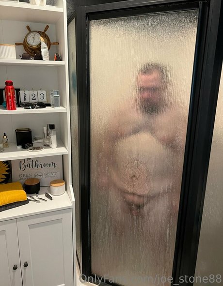 Foto di nudo di fuga di OnlyFans di Joestone88