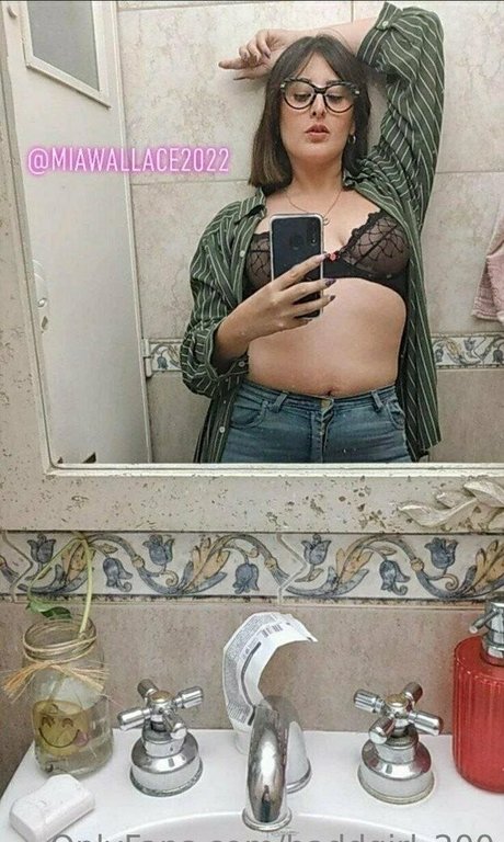 Baddgirl200
