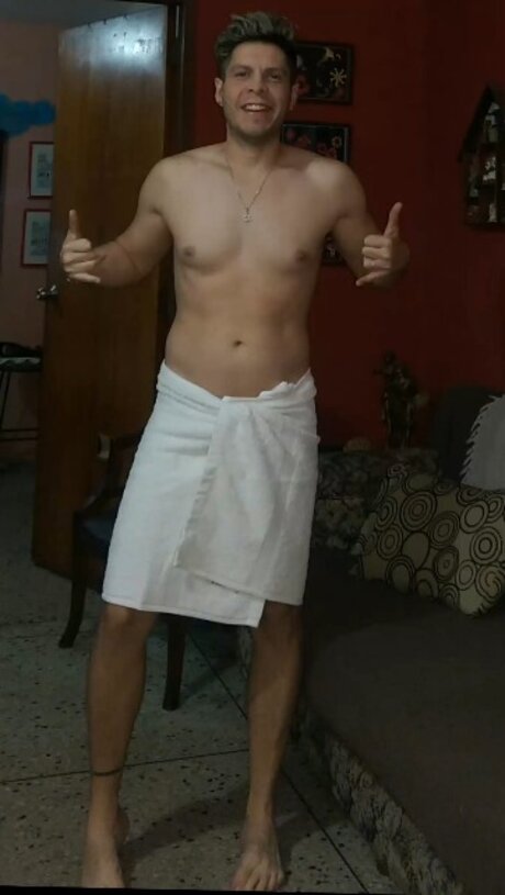 Foto di nudo di fuga di OnlyFans di Lucas Rencen
