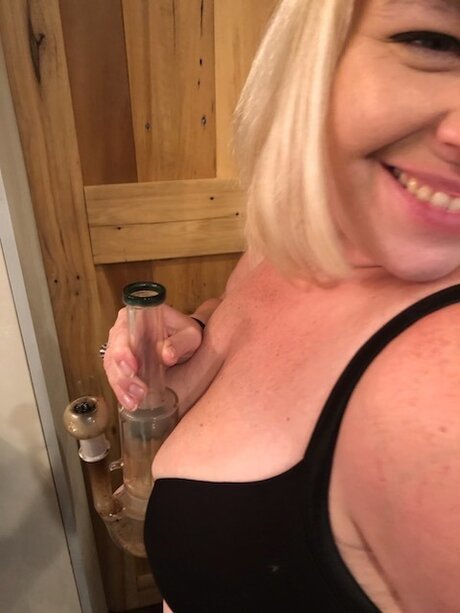 Foto di nudo di fuga di OnlyFans di Christyann