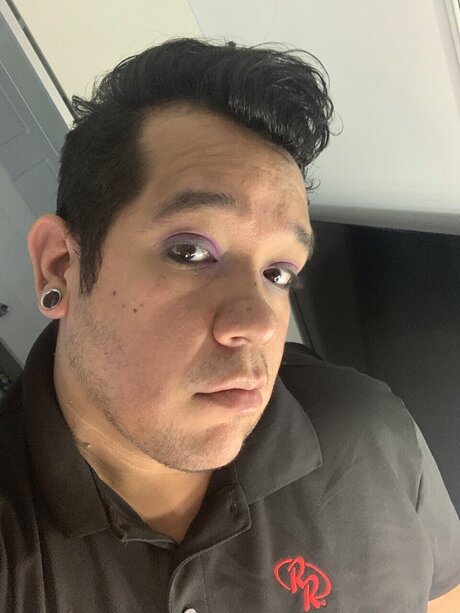 Foto di nudo di fuga di OnlyFans di Lio Dean Taylor