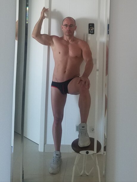 Foto di nudo di fuga di OnlyFans di Carniwh0re