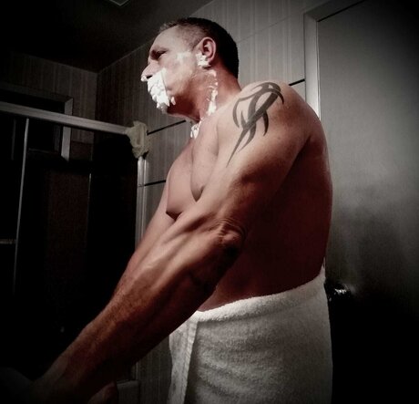 Foto di nudo di fuga di OnlyFans di Steve Strange