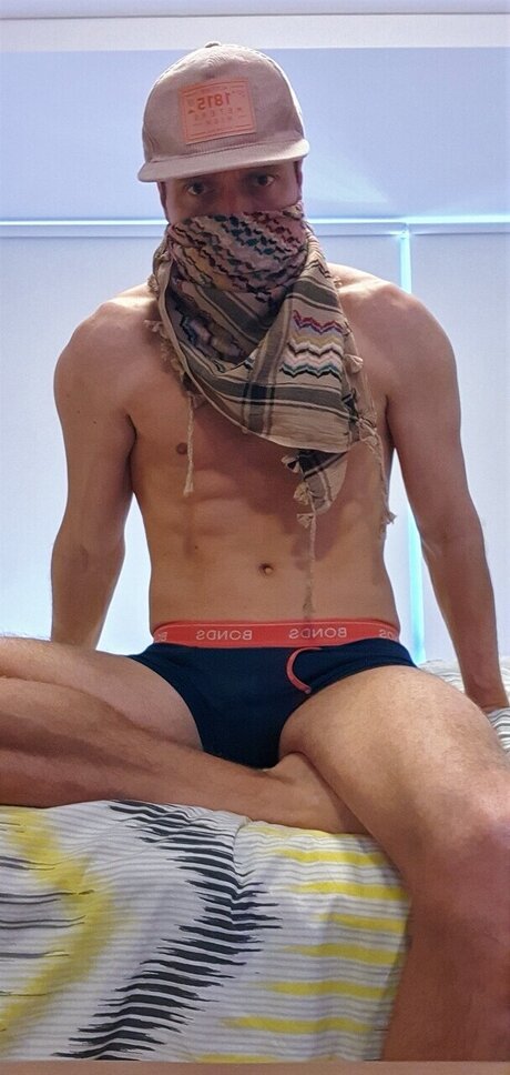 Foto di nudo di fuga di OnlyFans di Izza