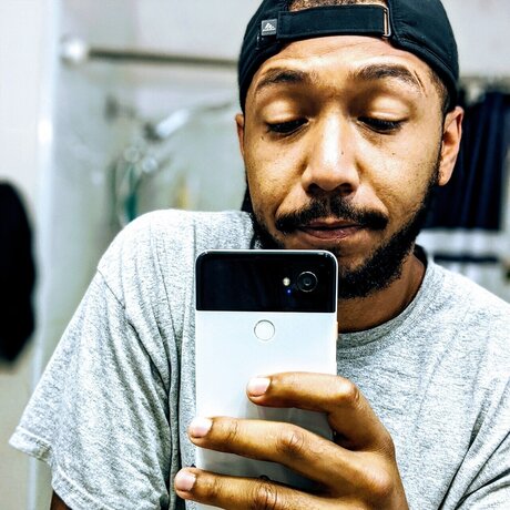 Foto di nudo di fuga di OnlyFans di Alvin Isaiah