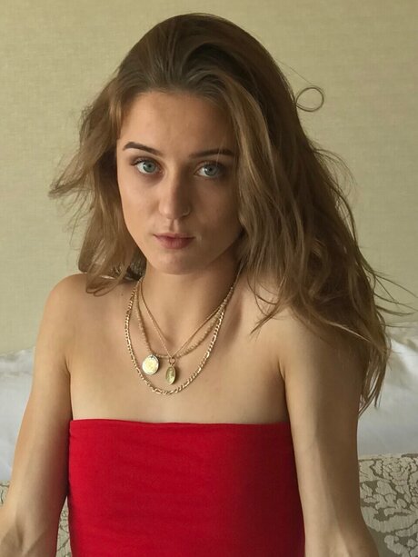 Foto di nudo di fuga di OnlyFans di Charlilowe18