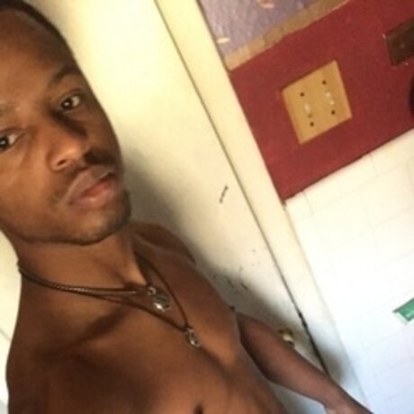 Foto di nudo di fuga di OnlyFans di Sinbadx92