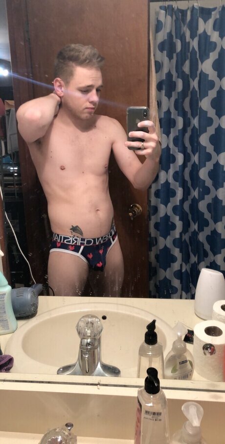 Foto di nudo di fuga di OnlyFans di Jameson