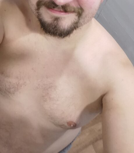 Foto di nudo di fuga di OnlyFans di Jusilius