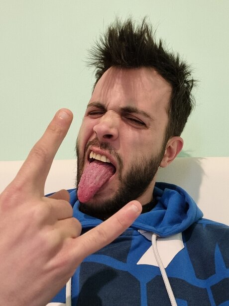 Foto di nudo di fuga di OnlyFans di Weed 420
