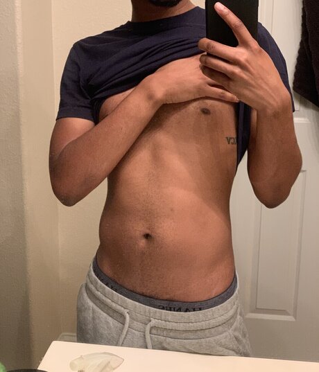 Foto di nudo di fuga di OnlyFans di Saint Drizzy