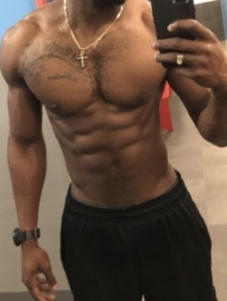 Foto di nudo di fuga di OnlyFans di Xman