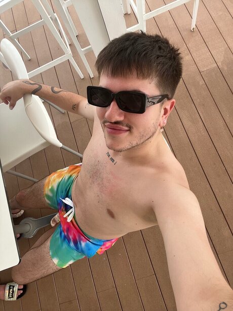 Foto di nudo di fuga di OnlyFans di Hi Its Me Santi