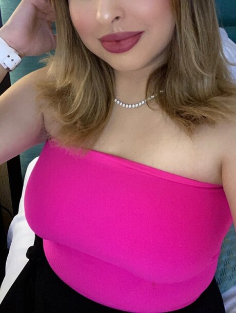 Foto di nudo di fuga di OnlyFans di Camila