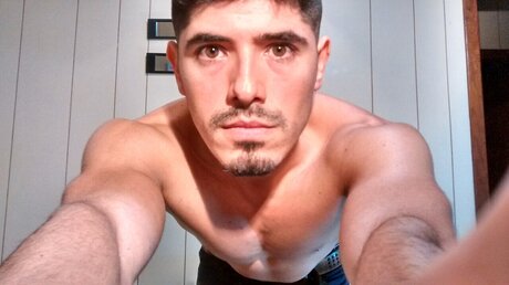 Foto di nudo di fuga di OnlyFans di U8174991