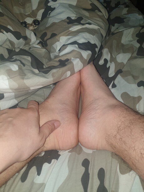 Foto di nudo di fuga di OnlyFans di Not So Lonely Feet