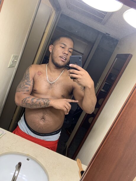 Foto di nudo di fuga di OnlyFans di Williewill