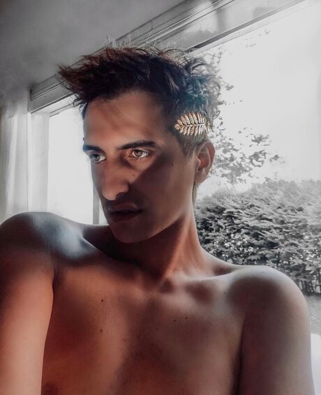 Foto di nudo di fuga di OnlyFans di Jone