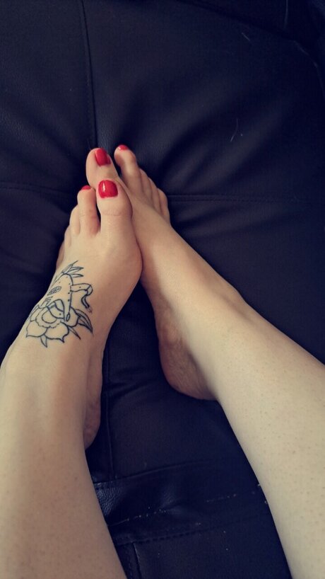 Foto di nudo di fuga di OnlyFans di Feeetiess