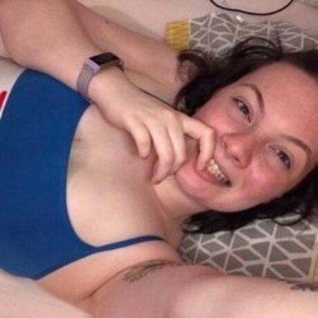 Foto di nudo di fuga di OnlyFans di Moll
