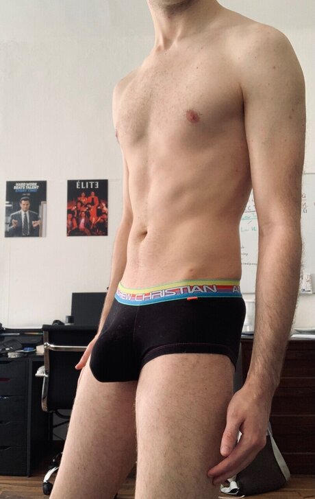 Foto di nudo di fuga di OnlyFans di Roman007