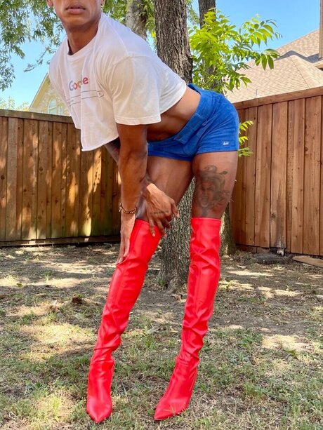 Foto di nudo di fuga di OnlyFans di Ivey York