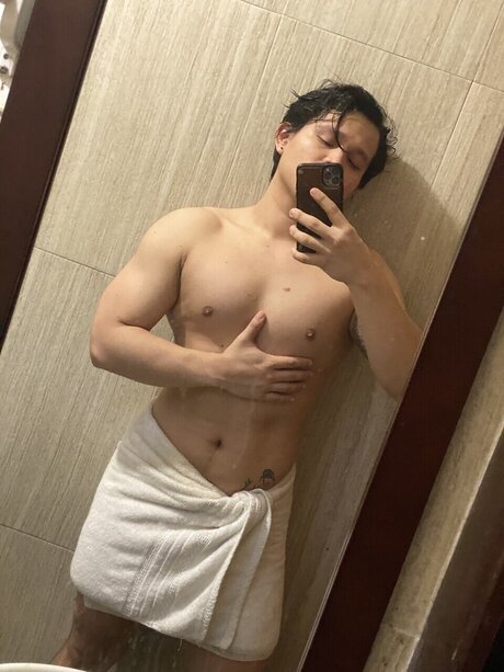 Foto di nudo di fuga di OnlyFans di Jose